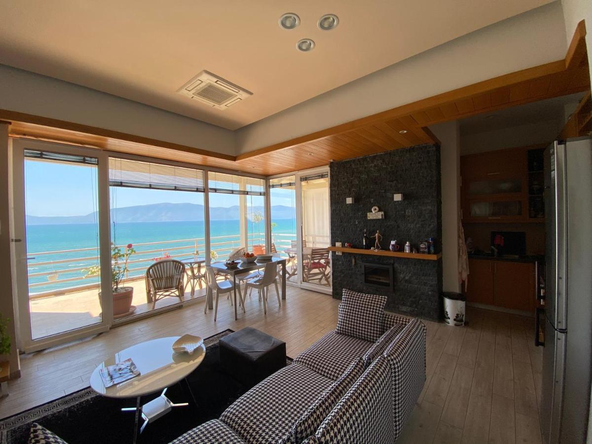 Eka Luxury Seaview Apartments Avlonya Dış mekan fotoğraf